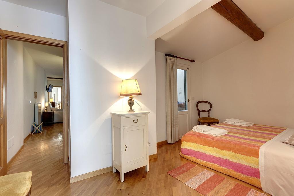 Residenza Leonardo Apartment Florence Luaran gambar